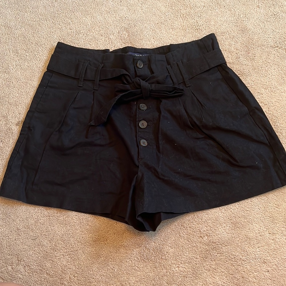Abercrombie tie paper bag shorts